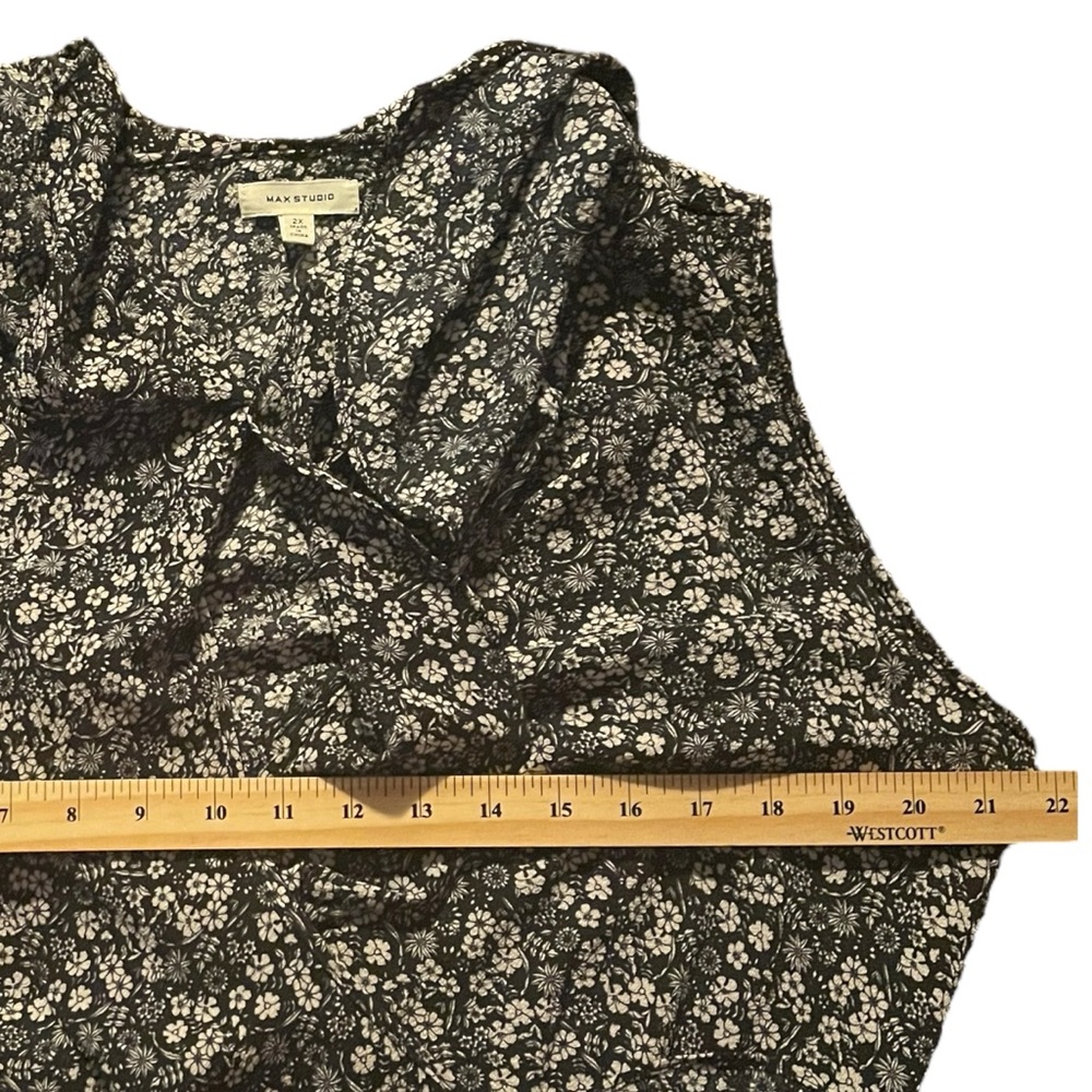 Plus Size Black Floral Flouncy Tiered Wrap Around Dress Tie Ruffles V Neck Sz 2X - Picture 9 of 15